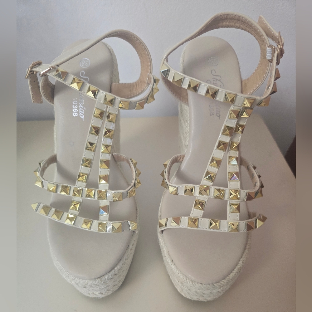 Women's Studded Wedge Platform Sandals Size 38